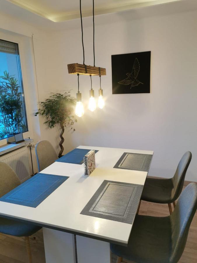 Frisch Sanierte Ferienwohnung 2 Min Vom Suedstrand - Balkon - Pay Tv Wilhelmshaven Bagian luar foto